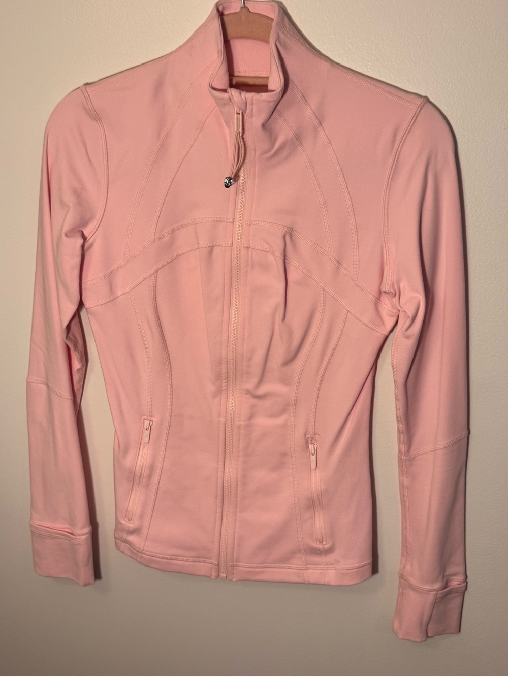 Lululemon Define Jacket *Luon
Strawberry Milkshake size 6